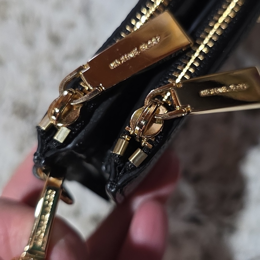 New Michael Kors Contintental Leather Black Wallet. - Picture 3 of 9